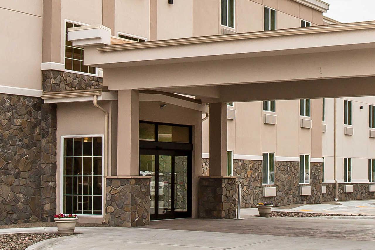 Comfort Inn & Suites Near Mt Rushmore Hill City Exterior photo